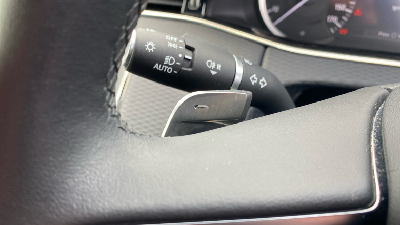 Land Rover Range Rover Evoque 1.5 P300e R-Dynamic S 5dr Auto Hatchback